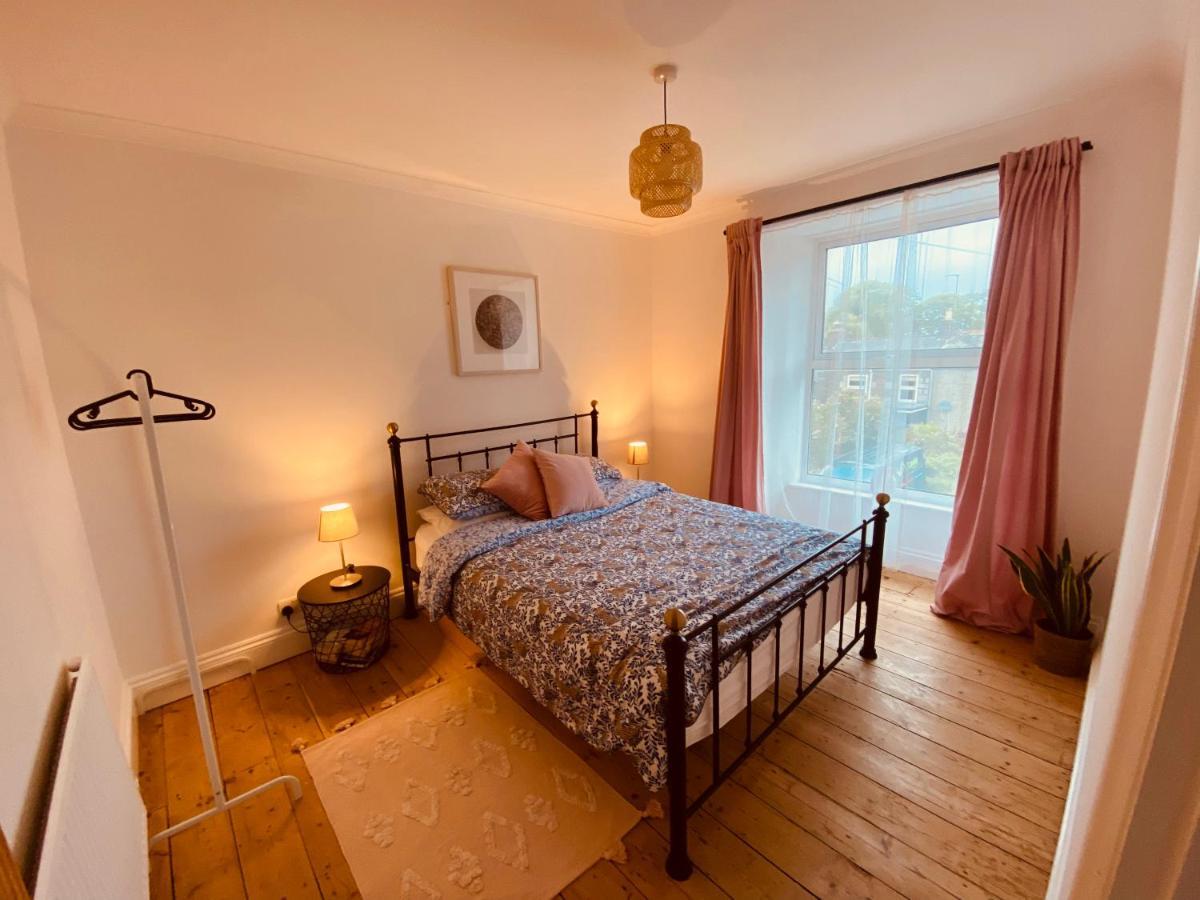 Beautiful 2 Bed End Terrace Victorian Town House Leilighet Redruth Eksteriør bilde